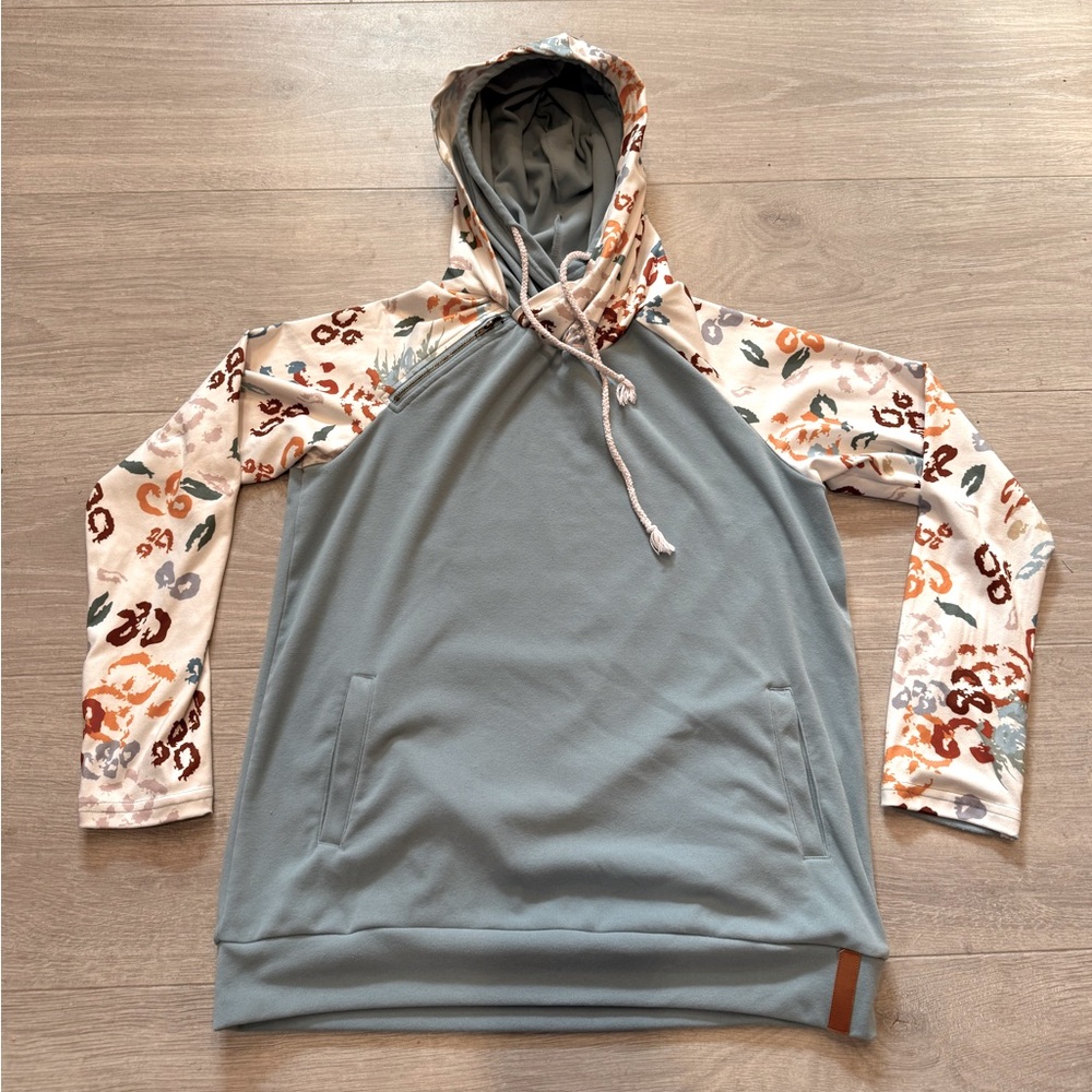 Stylish Blue and Leopard Patterned Hoodie
